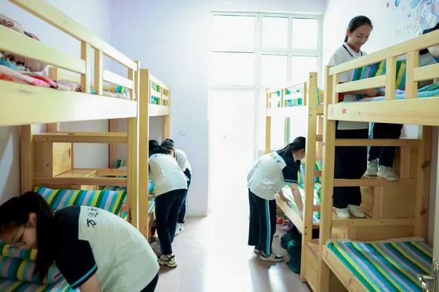 四川省民生研究会新媒体中心-官网