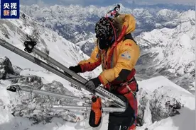 2023“巅峰使命”珠峰科考登山队员成功登顶！图片