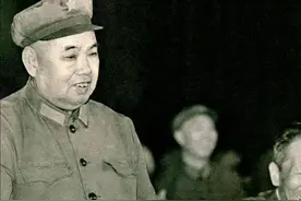 许世友与王必成有什么恩怨，影响了1979年昆明军区临阵换将？图片