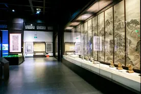 博物馆是一座城市的灵魂，装满过去，驶向未来图片