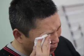 2015年，6岁女儿患脑瘤不幸去世，父母将她器官捐献让5人重获新生图片