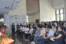 吴建华书法展圆满落幕图片