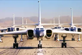 轰-6外观又有新变化，升级到8挂架，下一代空中作战平台已在路上图片