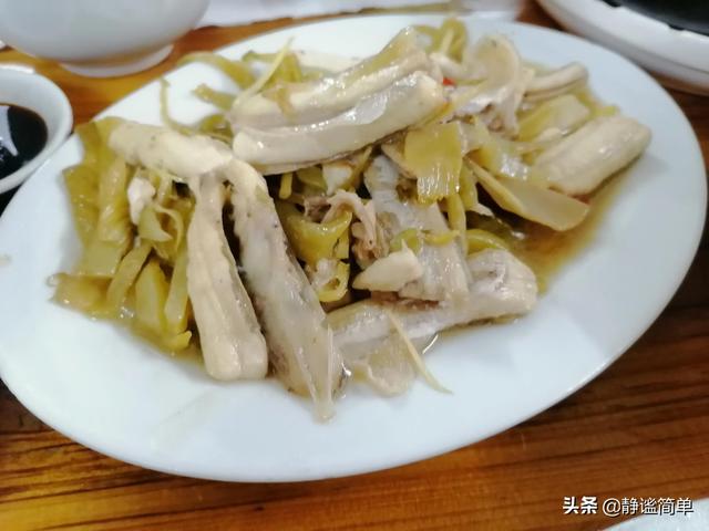 立夏吃小鲨鱼，配潮汕咸菜才算一绝，含蛋白质高，不腥小孩爱吃