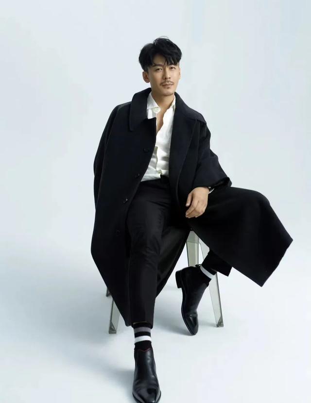 67经历过此次的家暴事件后,王东的一举一动都备受