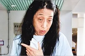 疯癫惨死无墓碑，赌王长女何超英人生悲剧的始作俑者，是她的亲爹图片