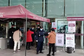 绿码、未出郑州、接种过疫苗，为什么还是不让进病房探视？“谢绝探视”到底有多重要图片