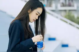 女同事与我的一段情缘图片