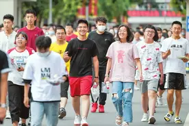家有考生，遇见这5款零食别手软，营养美味又解馋，孩子吃得香图片