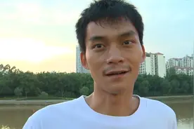 “高考钉子户”唐尚珺：连续参加高考13年？年年考上重本却不上？图片