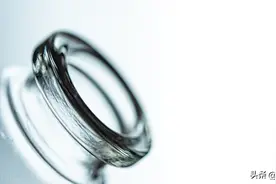 【科学向日葵】科学实验小课堂 | 瓶口“抽”薪图片