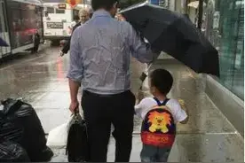 这30个催泪瞬间，让我一下子懂得了什么叫“父爱如山”…图片