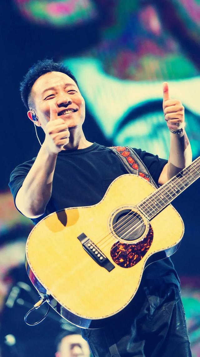 2023许巍无尽光芒巡回演唱会西安站6月30日西安奥体中心