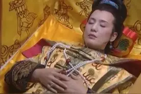 她是康熙最爱的女人，如今却在宗人府刷着马桶，受尽屈辱而亡！图片