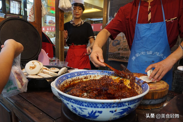 西安最出名的10种小吃，地道美食，来西安别忘记尝一尝，好吃不贵