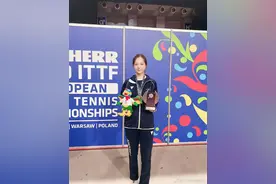 乒坛“腿精”袁嘉楠，赴国外打球成“法国一姐”，老公是亚洲冠军图片