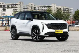 新车 | 预售12.98万元起，吉利博越L到店，混动版油耗最低4.7升图片