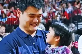 姚明家的“巨人”基因：妻子叶莉1米9，女儿11岁身高已达姚明肩膀图片