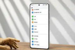 realme真我GT6手机开启京东预约：骁龙8 G 3+ 苍穹通信系统图片