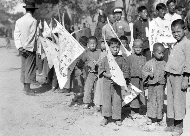 1945年，一个日本5口之家逃进中国原始森林，40年后结局令人意外