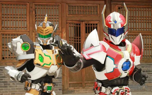 《铠甲勇士》12年后，主演的发展差距有多大？最红的官方都请不动