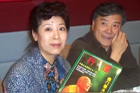 69岁知名老演员，与二婚丈夫无子无女，选择花500万住养老院图片