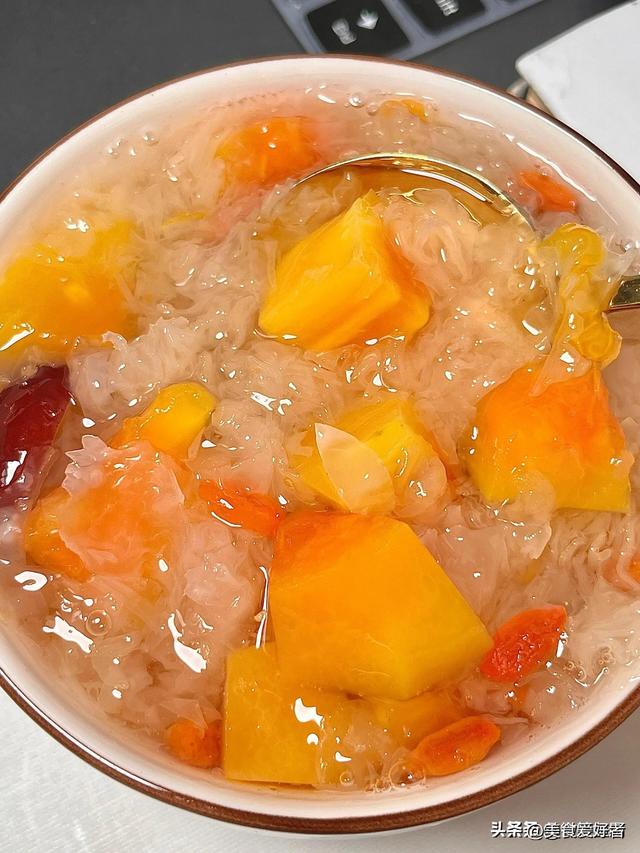 花胶骨头花生 2025年花胶花生猪骨汤的做法