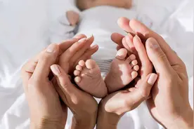 “看不懂的潮流”，学生名字出现“伪复姓”，看似高大上实则很土图片