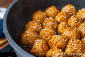 肉丸子好吃有诀窍，教你详细方法，鲜嫩爽口还弹牙图片