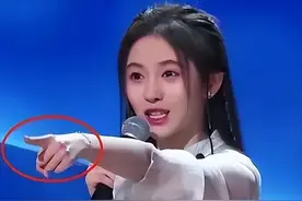 一首代表作都没有，却能高高在上当评委，这些小丑闹剧何时能停止图片