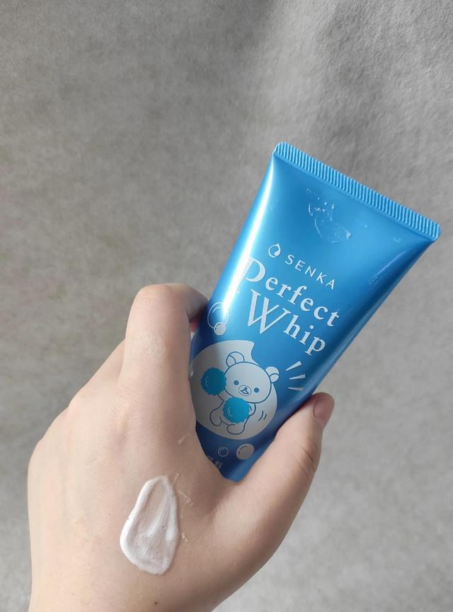 实测九款洗面奶：旁氏便宜但爆痘过敏！两款国货洁面值得入手