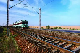 300-400分，建议报考这几个专业，毕业就业不输本科生图片