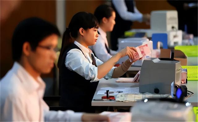 汶川地震有8万人遇难，他们名下的贷款和存款，国家是如何处理的