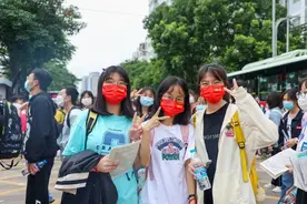 高考第一天，建水8330名考生筑梦考场！图片