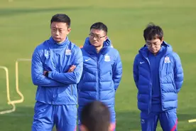 李帅挂靴，担任守门员教练！而这位外援的去向呢？图片