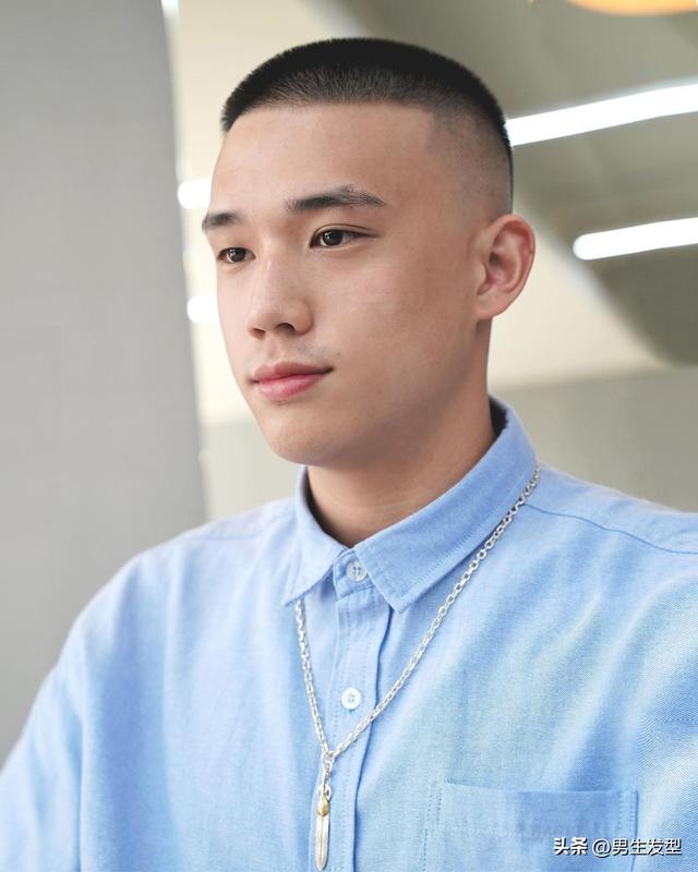 总剪板寸,这几款发型帅气有型,轻松摆脱油腻感(30一40岁男士发型寸头)