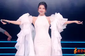 澳门这一夜，内娱女星风情万种，刘涛性感不像45岁，景甜压轴惊艳图片