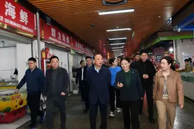 于秀明在宜春中心城区调研督导全国文明城市创建工作图片