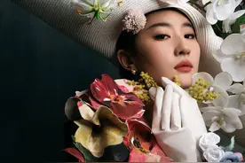 刘亦菲春日繁花大片明艳动人 驾驭百变风格气质佳图片