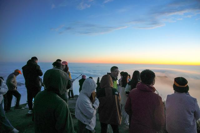 2025中国南酸枣之乡旅游音乐文化节暨齐云山登山节圆满收官