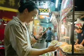 为啥香港人都不愿意用线上支付？看完他们的支付习惯你就懂了图片