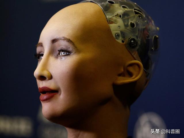 霍金的6个可怕预言：其中3个正在上演，为何警告人类别惹外星人？