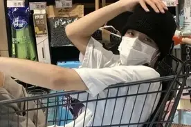 帅男头像｜阳光帅气，很有品味图片