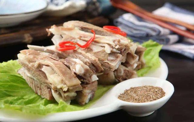 拔丝羊尾只宜供佛,人不能吃,因为太好吃了