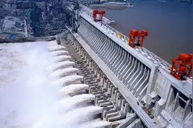 举国之力建造的三峡大坝，为什么不泄洪缓解四川、重庆的旱情？图片
