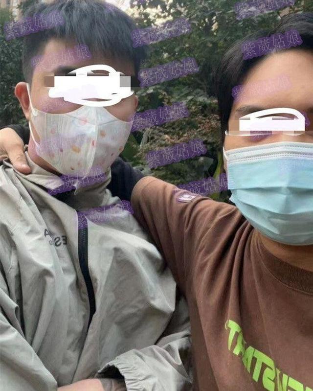 “楼道偷情，楼下野战？”男子群内疯狂约炮女业主，结局真解气