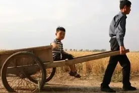 相亲相爱的一家人图片