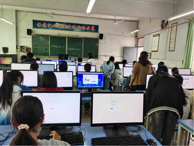 四川省民生研究会新媒体中心-官网