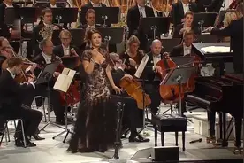 「特别推荐」俄国女高音歌唱家 Olga Peretyatko 深情演绎《吻》图片