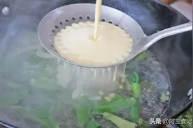 早餐我家最爱这样吃，简单省事，比包子油条还香，营养美味又解馋图片
